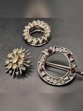 Vintage Brooch Set Celtic Kilt Pin Starburst Rhinestone Dark Academia